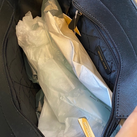 Michael Kors Jet Set LG Chain Shoulder - Picture 5 of 8